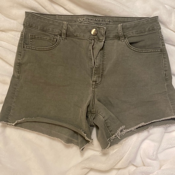 American Eagle hi-rise Shortie - Picture 1 of 4
